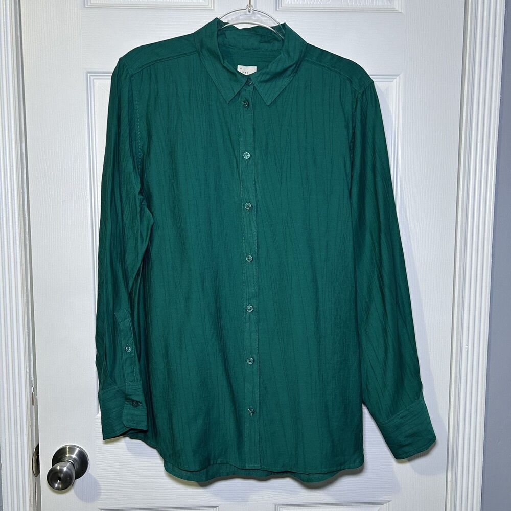 A New Day Shirt Women's Large Green Long Sleeve Button Front Basic Casual NWT